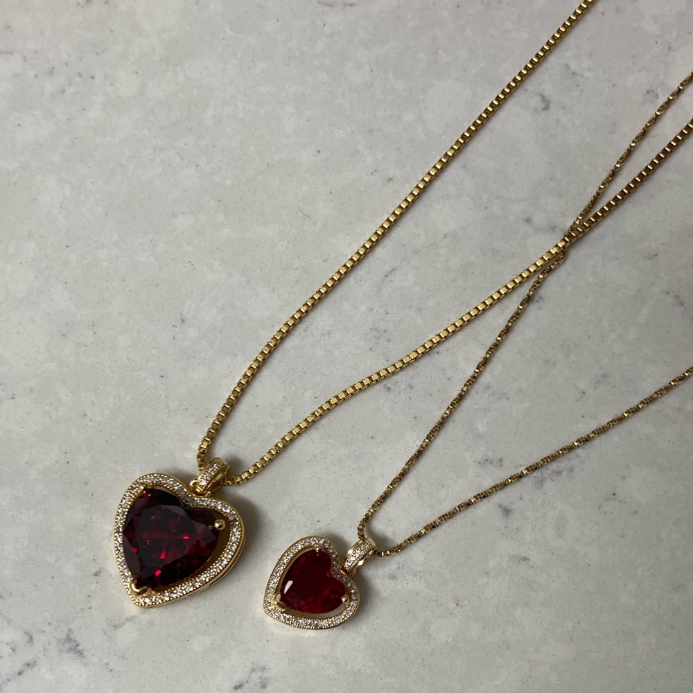 New Vanessa Mooney the ruby heart necklace gold - Picture 7 of 12